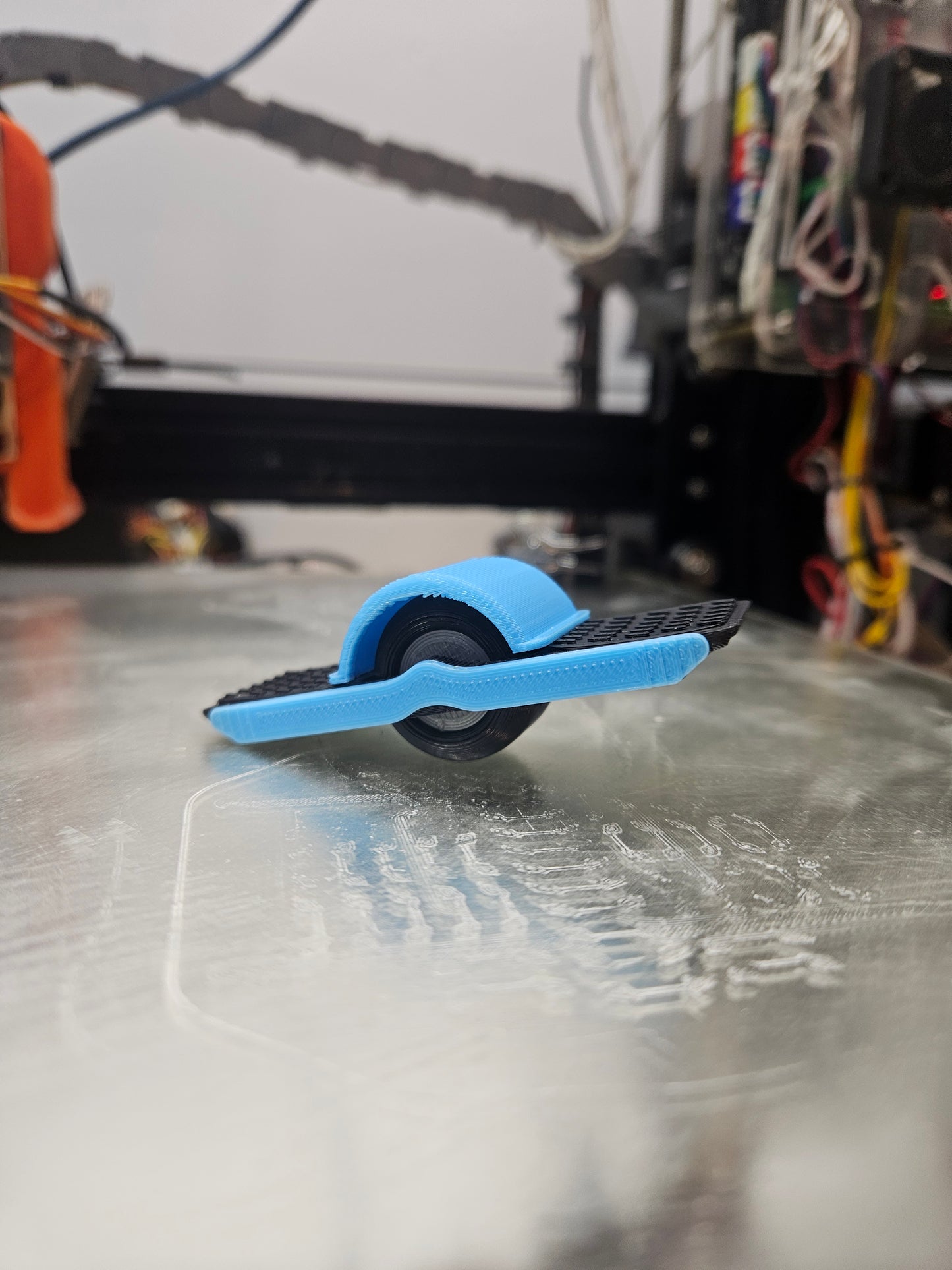 Mini OneWheel Figure / Finger Toy