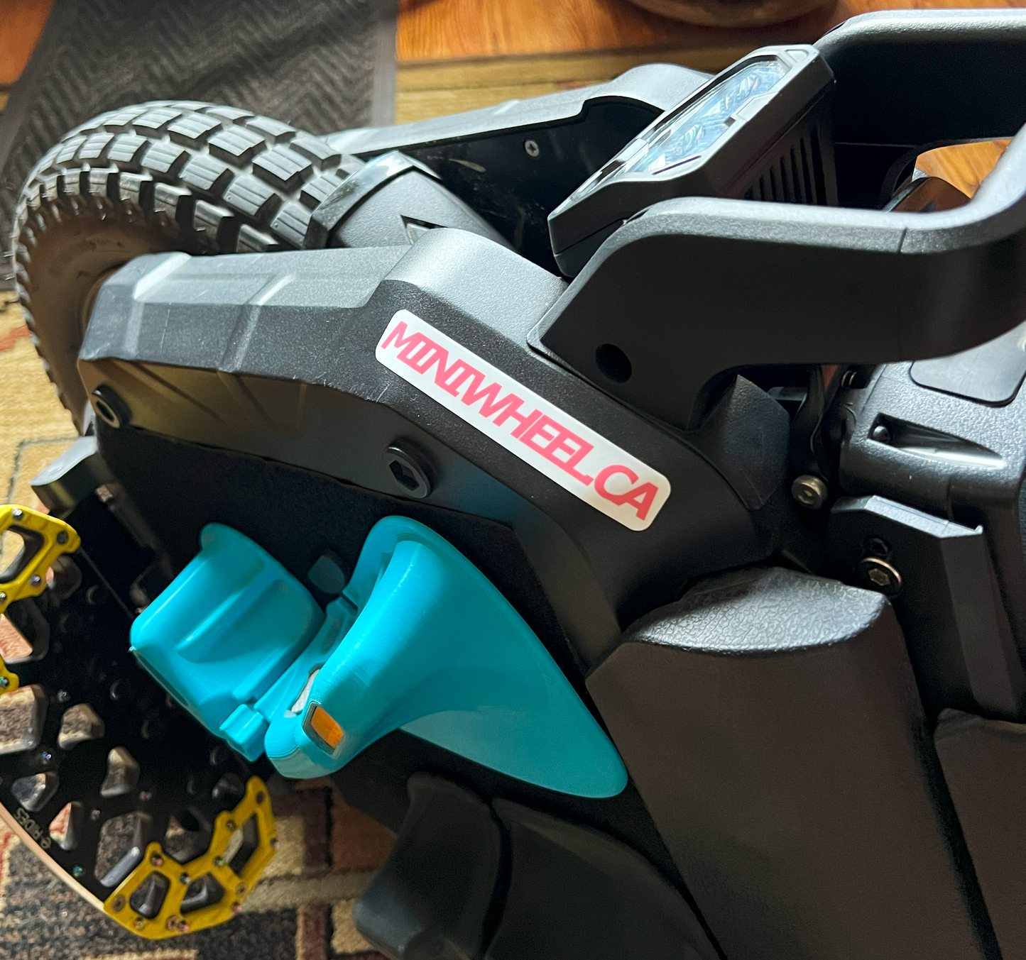MINIWHEEL.CA Sticker