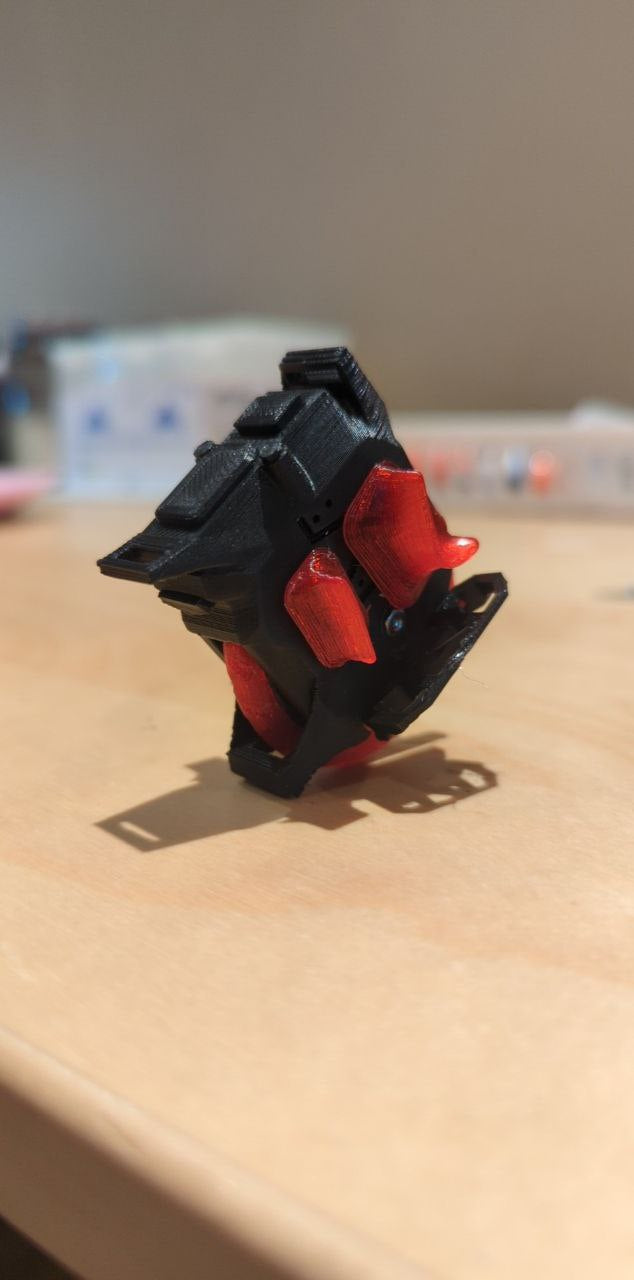 Mini Sherman - S EUC Figure / Finger Toy